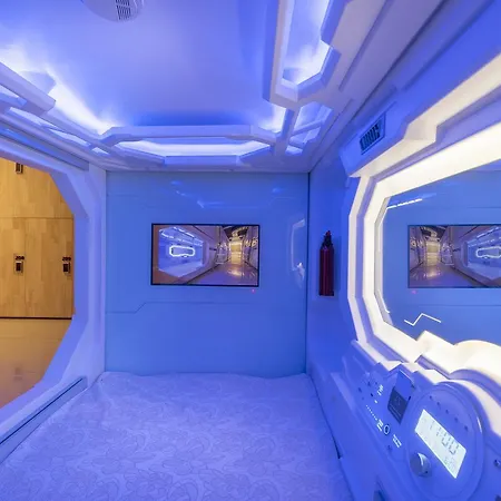 Hi Capsule Pattaya (Adults Only)-2